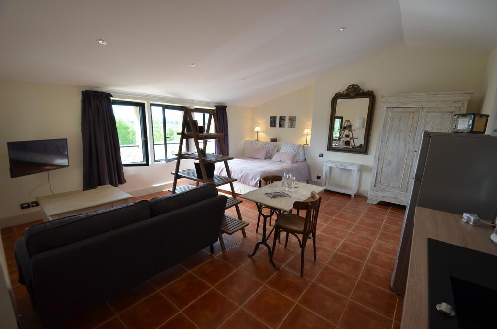 アンスウィ Bastide Saint Maurin Bed & Breakfast エクステリア 写真